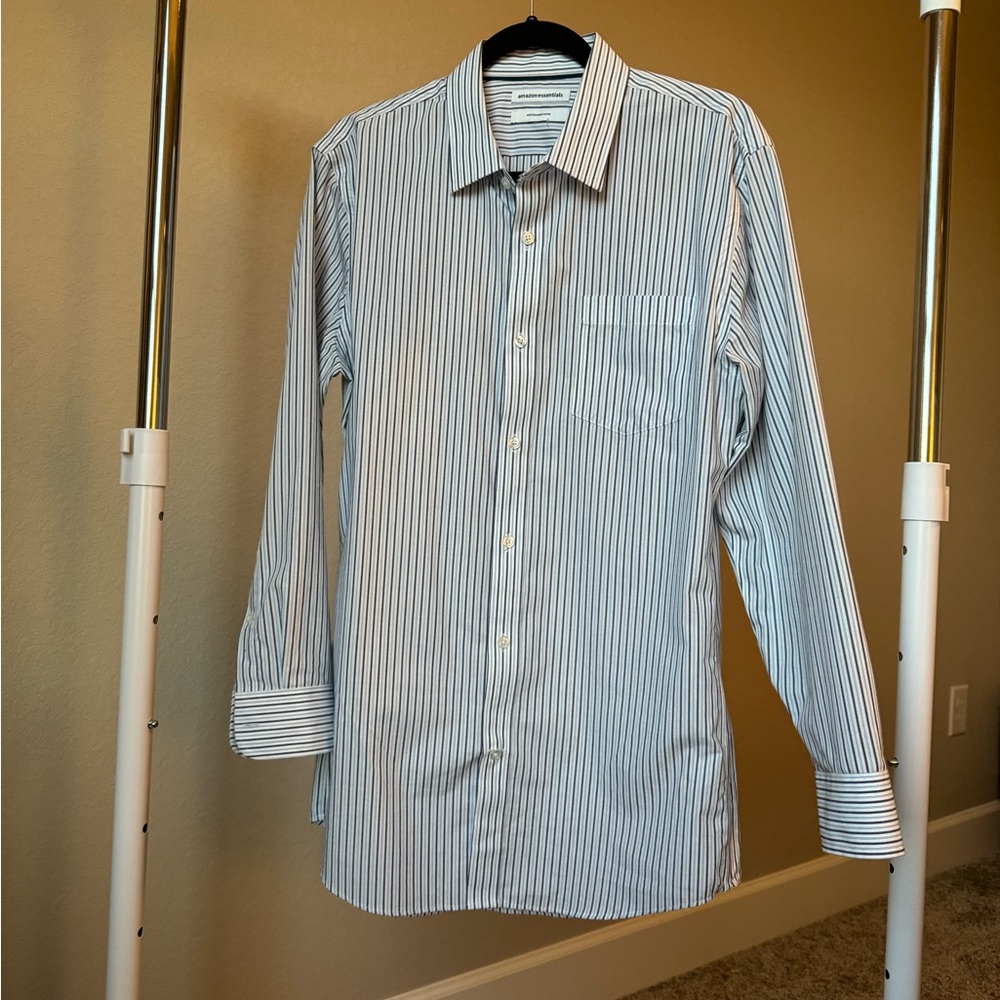 Amazon Essentials Slim Stripe Button-up